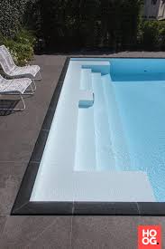 luxe zwembaden buiten met design tuinstoelen luxe zwembad zwembad in tuin swimming pool ideas hoog desi tuin inspiratie tuin zwembad zwembad achtertuin