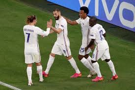 Europameister portugal mit superstar cristiano ronaldo hat in der nations league durch ein trostloses 0:0 gegen weltmeister frankreich die tabellenführung der division a gruppe 3 behalten. Coe5f 76 Hxofm