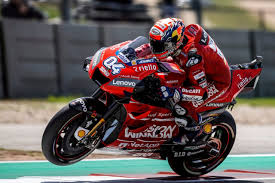 Andrea dovizioso (ducati) memimpin klasemen motogp 2019 usai grand prix qatar dengan 25 poin, unggul lima angka dari sang juara bertahan marc marquez (repsol honda). Menuju Jerez Dovi Abaikan Status Pemuncak Klasemen Motogp 2019 Kumparan Com