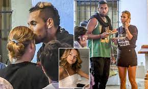 Premier league | 04:56 pm. Tennis Bad Boy Nick Kyrgios Kisses Anna Kalinskaya In Mexico After Retiring From Match Daily Mail Online