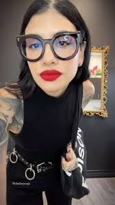 Susan Herrera (tsuki777)