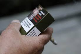 Sedangkan di negara asia seperti malaysia harga rokok disana 2 kali lipat harga rokok di indonesia. Bila Harga Rokok Rp80 Ribu Sebungkus Lifestyle Bisnis Com