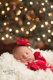 Maybe you would like to learn more about one of these? Outstanding 25 Picture Ideas Of Newborn At Christmas Https Mybabydoo Com 2017 11 21 Christmas Baby Pictures Baby Christmas Photos Newborn Christmas Pictures