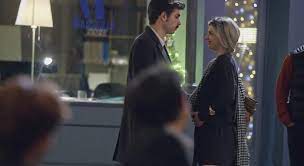 Pour ne pas perdre vincent, elle garde le secret. Plus Belle La Vie En Avance Coralie Enceinte Video Pblv De L Episode N 3962 Stars Actu