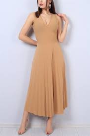 39 95 Tl Sutlu Kahve Kruvaze Yaka Bayan Elbise 13411b Modamizbir Elbise Elbise Modelleri Moda Stilleri