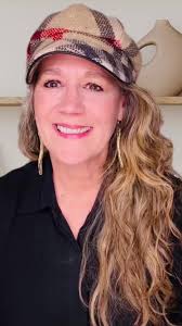 Terri Mullen (@theredlowoman)