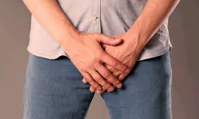 It can cause generalised (all over) itching of the skin, usually without a rash. Genital Itchiness