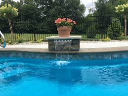 The Imagine Pools Fantasy 30 Composite Fiberglass Swimming Pool In Reef Blue Installed By Derby City Pools Of Fiberglass Swimming Pools Pool Swimming Pools