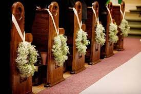 Christmas Wedding Decoration Ideas For Church Decorations Tips Churc Church Aisle Decorations Church Wedding Decorations Aisle Christmas Wedding Decorations