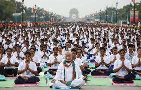En el día internacional del yoga, te decimos todo lo que tienes que saber sobre esta práctica antigua y su celebración con cada 21 de junio se celebra el día internacional del yoga. Dia Internacional Del Yoga 2019 Beneficios Del Yoga