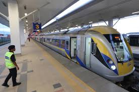 Keretapi tanah melayu berhad (ktmb) telah memperkenalkan electric train service pada tahun 2010. The Ets Kuala Lumpur Padang Besar Kuala Lumpur Starts Running On Friday 10 July 2015 Price Rm81 Weehingthong