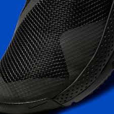 The nike go flyease is the latest trainer in the flyease range, which was launched five years ago and and although we've been reinventing alternative closures in our shoes, and with the flyease. Xqqpq485dupsem