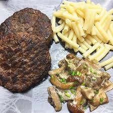 Steak Et Champignons Repas Chrono Deux Steaks Des Pates Et Des Champignons Jai Prepare Pates Et Champignons Pour 3 4 Repas Comme Ca Jai Juste A Varier Le