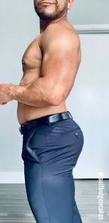 SuitBulge&Cakes on X: If you RETWEET Ill post more stuff. 😉  t.coX0sjAePlwj t.co17IVB86B7z  X