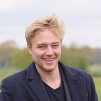 100+ 'Héger' profiles