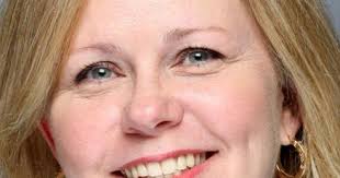 Blackberry vinaigrette finds second use as glaze for broiled salmon