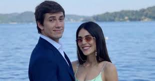 Abbiamo 42 alloggi in vendita per la tua ricerca di appartamento milano via rovani a partire da 31.500€. Silvio Berlusconi Compare Al Matrimonio Del Figlio Luigi Con La Fidanzata Grande Assente Piersilvio Il Fatto Quotidiano