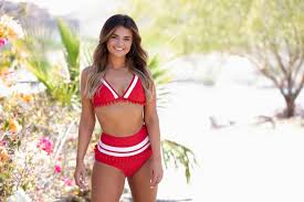 Här samlar vi allt från den här säsongen. The Paradise Hotel Cast Is Dishing Advice To The New Cast Of Love Island On Cbs Feeling The Vibe Magazine
