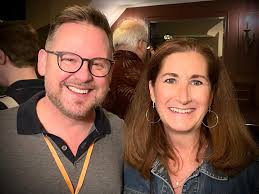 It's always so fun to reconnect with old high school friends from way back  when. So great to see you, Kristin. Thanks for coming to check out “Good  Night, Oscar”. 🤗