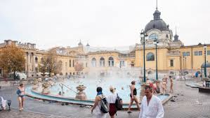 Obuda, a la que los romanos llamaron aquincum, fue fundada en el año 89 sobre un antiguo asentamiento celta. 15 Rincones Secretos En Budapest Lonely Planet