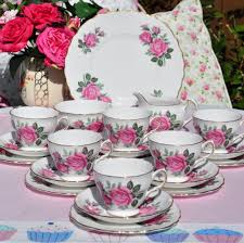 Maybe you would like to learn more about one of these? Royal Vale Vintage Tea Set 21 Piece Pink Roses Pattern