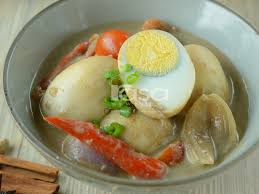 Hi semua, kali ini che nom nak kongsikan resepi ayam masak kurma. Kurma Telur Rasa