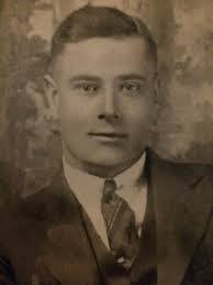 John Flippo's Instagram, Twitter & Facebook