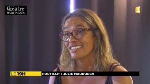 En 1995, il reçoit le césar du meilleur espoir masculin pour regarde les hommes tomber. Julie Mauduech Afro Style Communication