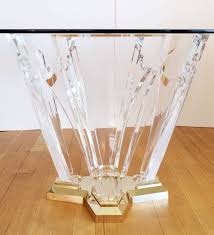 Acrylic And Polished Brass Dining Table By Spectrum Limited 1stdibs Com Brass Dining Table Modern Dining Room Tables Dining Table