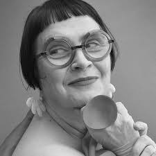 Kate Woolfe's Instagram, Twitter & Facebook