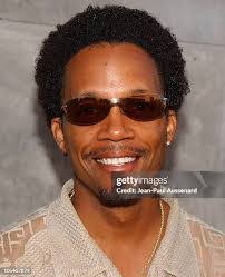 Ernest Valentino's Instagram, Twitter & Facebook