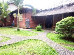 Sekian tips dan tempat menarik tentang tasikmalaya. 5 Rumah Makan Di Tasikmalaya Berlatar Saung Yang Wajib Kamu Kunjungi
