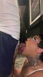 Deepthroat in the kitchen - Porn Videos & Photos - EroMe