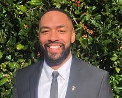 Sean Dacey's Instagram, Twitter & Facebook