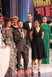 Gabriela cristea este o prezentatoare tv din românia. Refined And Elegant Gabriela Cristea Chose To Wear An Enchanting Cristallini Silk Chiffon Dress At The New Year Spe Fashion New Years Dress Silk Chiffon Dress