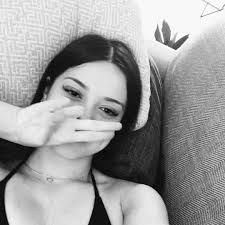 bella nelson Instagram and TikTok Influencer Media Kit