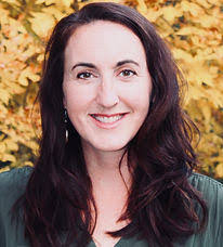 Amber Stowe's Instagram, Twitter & Facebook