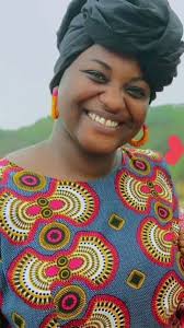 Mia guissé avant et après divorce