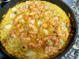 El bacalao es un tipo de pescado blanco muy beneficioso en una dieta saludable y equilibrada. La Cocina De Beli Arroz Con Bacalao Y Langostinos