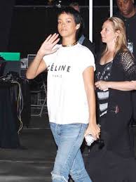 Rihanna has been known to have amazing short. Rihanna Cuts Her Hair Celebrity Hairstyles Short Hair