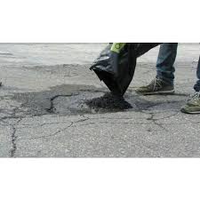 Es un asfalto diluido con disolventes orgánicos, viscoso, de curado medio, ideal para superficies muy porosas y maltratadas. Asfalto Freddo Vodiasfalt 5kg Impermeabilizzante E Protettivo In Edilizia 47416