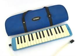 Sedangkan alat musik harmonis adalah alat musik yang dimankan untuk memainkan harmoni pada suatu lagu. 5 Merek Pianika Terbaik Yang Murah Dan Mudah Digunakan Bukareview