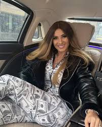 Potrivit unor surse apropiate celor doi, relația dintre anamaria prodan și laurențiu reghecampf ar fi început să scârțâie de mai multă vreme. Anamaria Prodan Si Laurentiu Reghecampf 3 Unica Ro