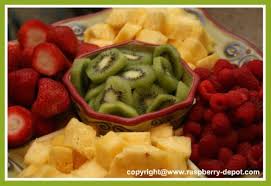 Christmas tree fruit tray | fruit christmas tree, holiday. Easy Fruit Platters Ideas For How To Make A Fresh Fruit Tray