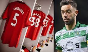 Manchester united have confirmed that amad diallo will wear the no.19 shirt. Bruno Fernandes Shirt Number The Eight Options For New Man Utd Signing Football Sport Express Co Uk