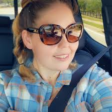 Paige Hurley's Instagram, Twitter & Facebook