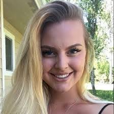 Veronica Purcell's Instagram, Twitter & Facebook