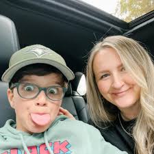 Mama. Papa. Bubba. Blog