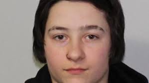 Missing teen Lachlan Mitchell last seen at Waurn Ponds Shopping Centre