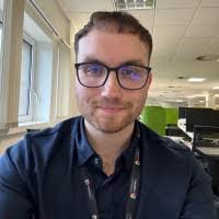 Marcus Paley's Instagram, Twitter & Facebook